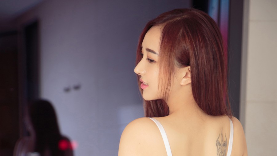 堂色品探索‌​⁣色彩与空间的和谐艺术
